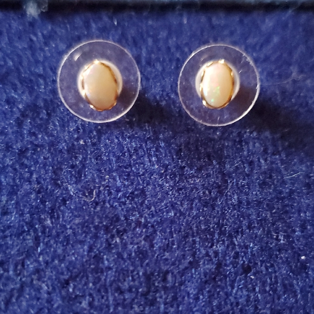 Elegant Gold and Opal Stud Earrings